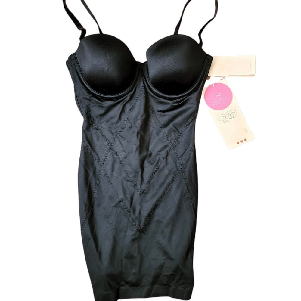 VICTORIA SECRET NEW CONFIDENT AND CURVY BLACK POWER FIGURE SIZE 34D
